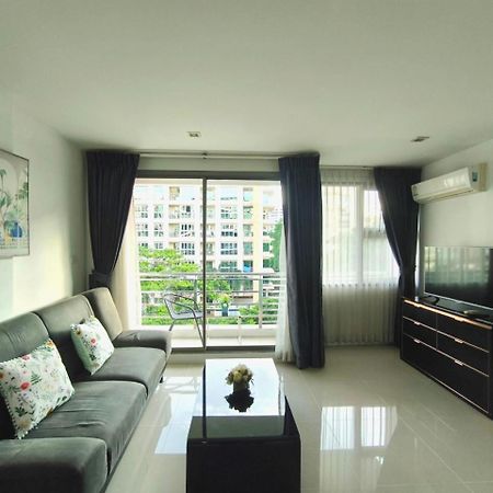 The Urban City Center By Fantasea Beach Pattaya Dış mekan fotoğraf