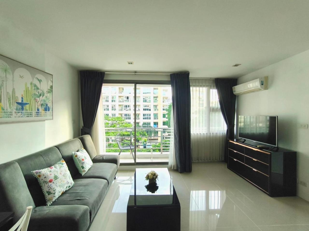 The Urban City Center By Fantasea Beach Pattaya Dış mekan fotoğraf