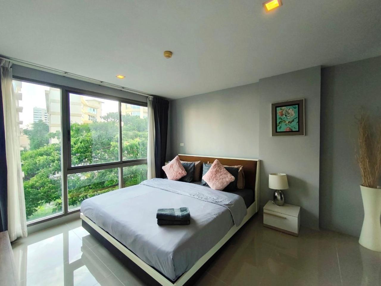 The Urban City Center By Fantasea Beach Pattaya Dış mekan fotoğraf
